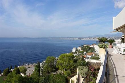 Penthouse, overlooking the sea, for sale Nice,côye d Azur